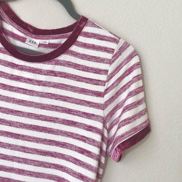 SUMMER CLOSEOUT ☀️ \GAP\• NWT Striped Short Sleeve Top - Picture 2 of 13